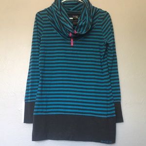 North Face Cowl Neck sweatshirt